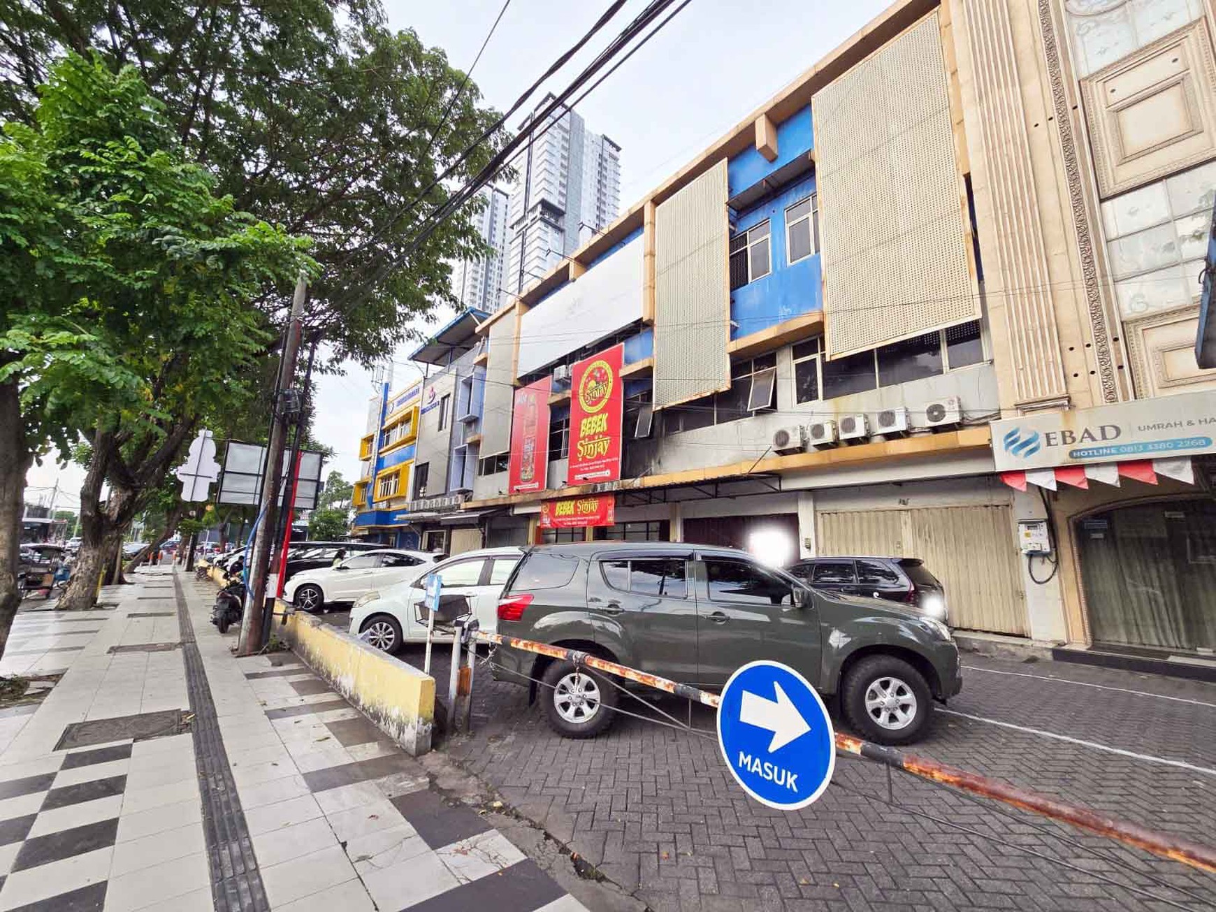 Ruko di Jl. Ahmad Yani ( Frontage ) Surabaya Selatan, Strategis, Siap Pakai