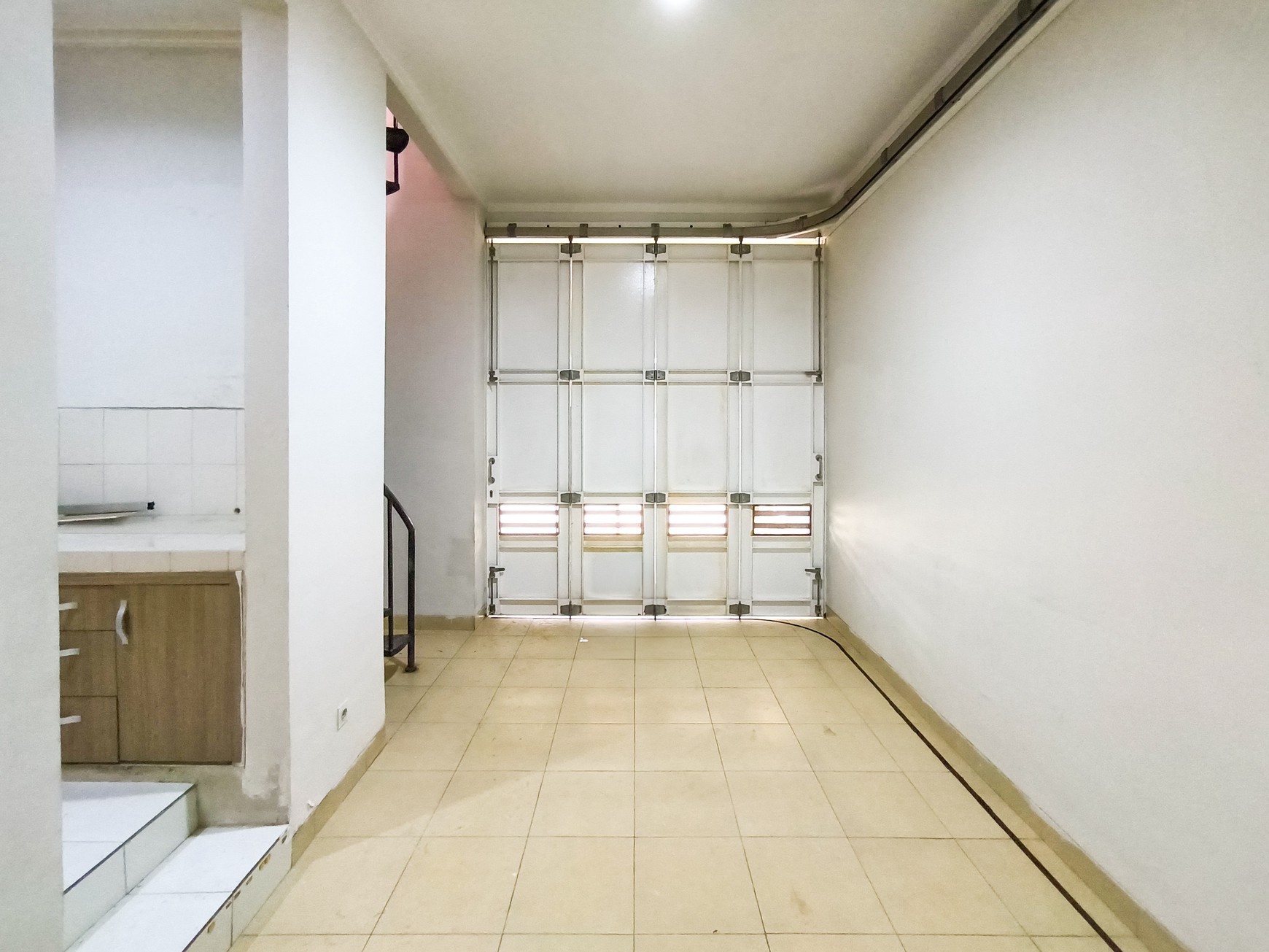 Rumah Bagus Di Discovery Eola Bintaro Jaya Sektor 9