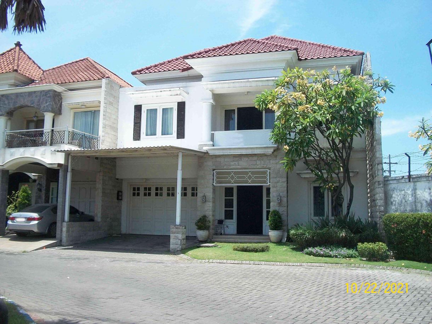 Rumah di Jemursari Regency Surabaya Selatan, Full Furnished, Row Jalan Lebar, Siap Huni !!! - CT -