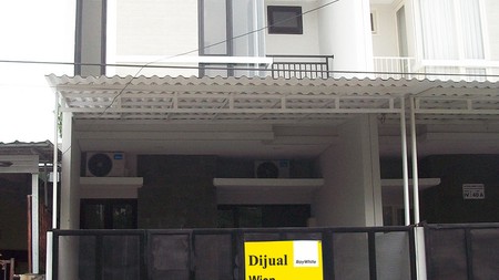 Rumah Baru Gress di Kutisari Indah Utara Surabaya Selatan, 2 Lantai, Minimalis, Siap Huni