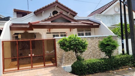Rumah Minimalis di Mertilang Bintaro Jaya