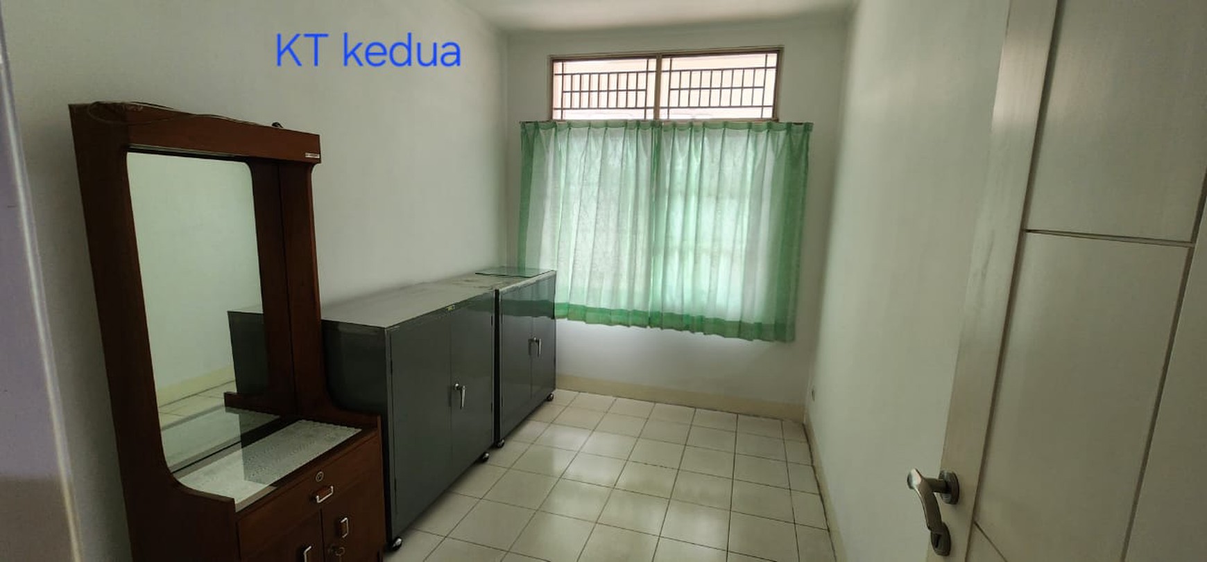 Rumah Minimalis di Mertilang Bintaro Jaya