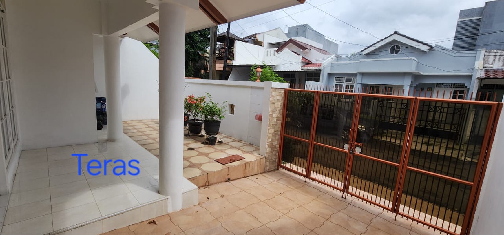Rumah Minimalis di Mertilang Bintaro Jaya