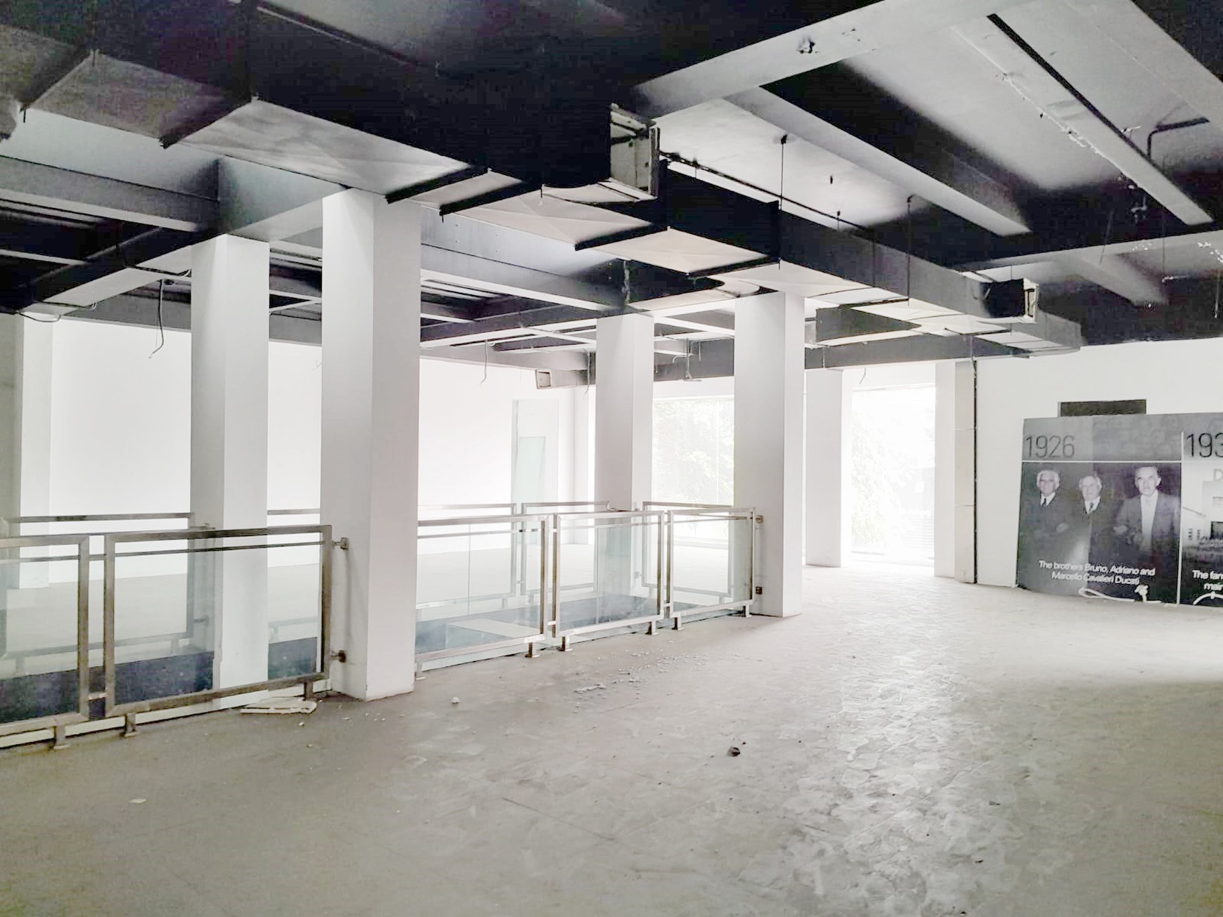 Ruang Usaha Siap Pakai Lokasi Strategis di Kemang Utara, Jakarta Selatan