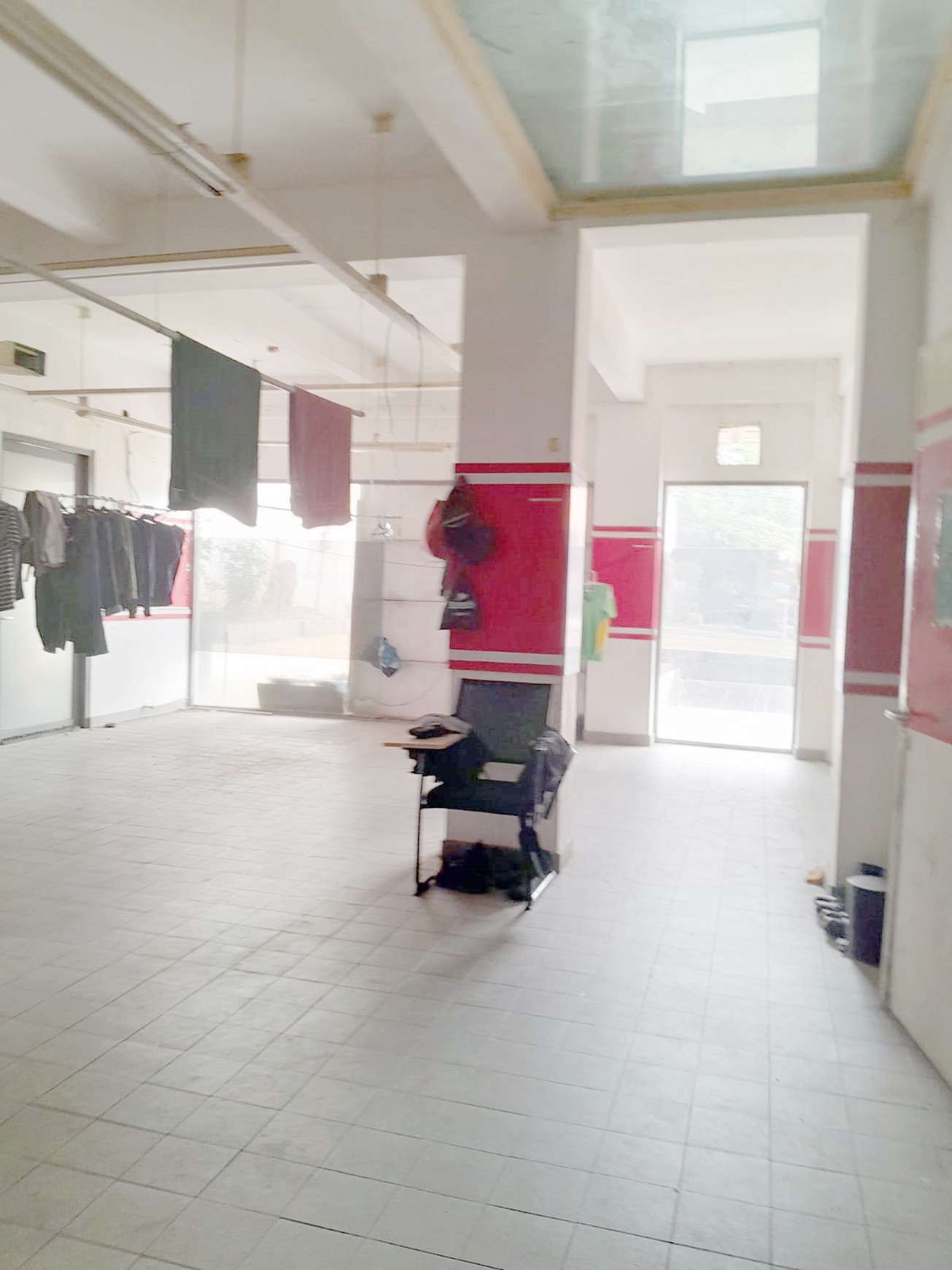 Ruang Usaha Siap Pakai Lokasi Strategis di Kemang Utara, Jakarta Selatan