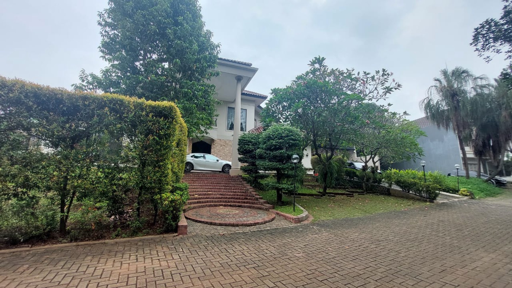 Rumah Bagus, Asri dalam Cluster keamanan 24 jam di Bintaro Sektor 9