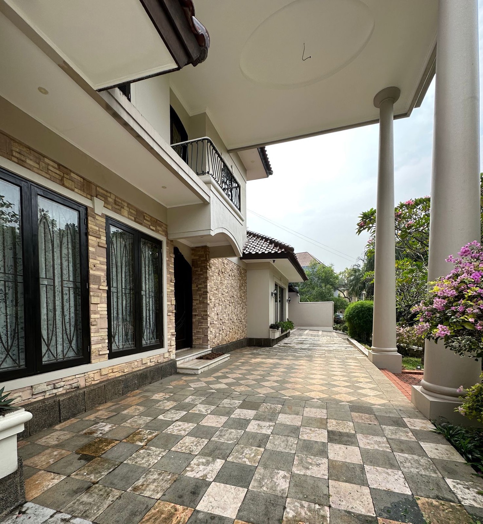 Rumah Bagus, Asri dalam Cluster keamanan 24 jam di Bintaro Sektor 9