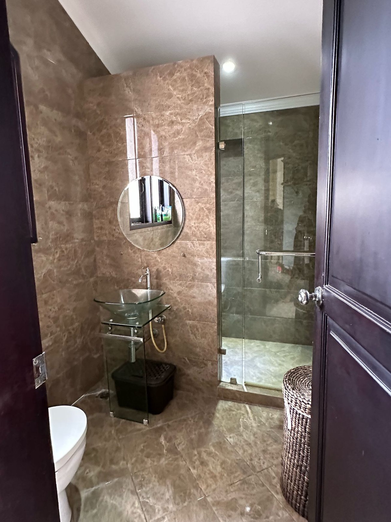 Rumah Bagus, Asri dalam Cluster keamanan 24 jam di Bintaro Sektor 9