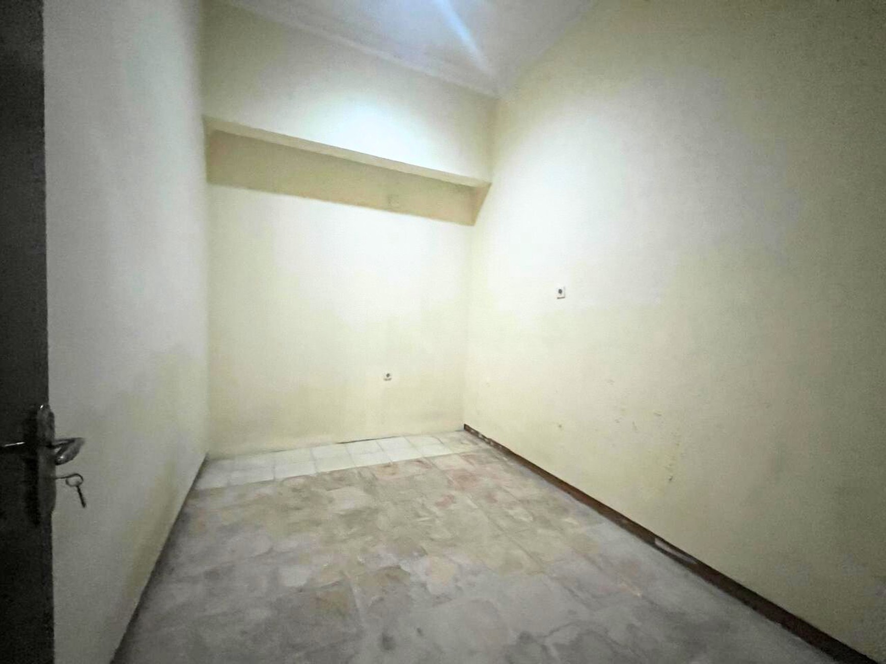 Rumah di Tebet Timur Dalam Lokasi dekat Ecopark