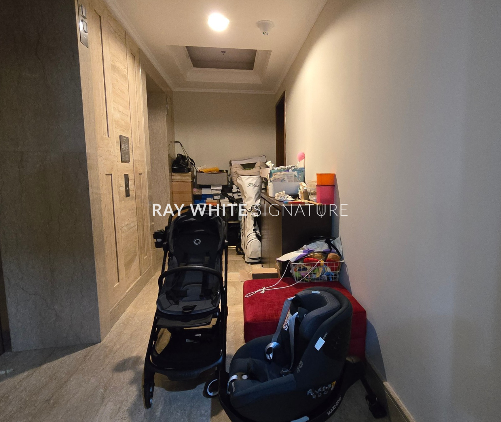 Dijual Apartement District 8 Infinity Tower Lantai Menengah View Bagus