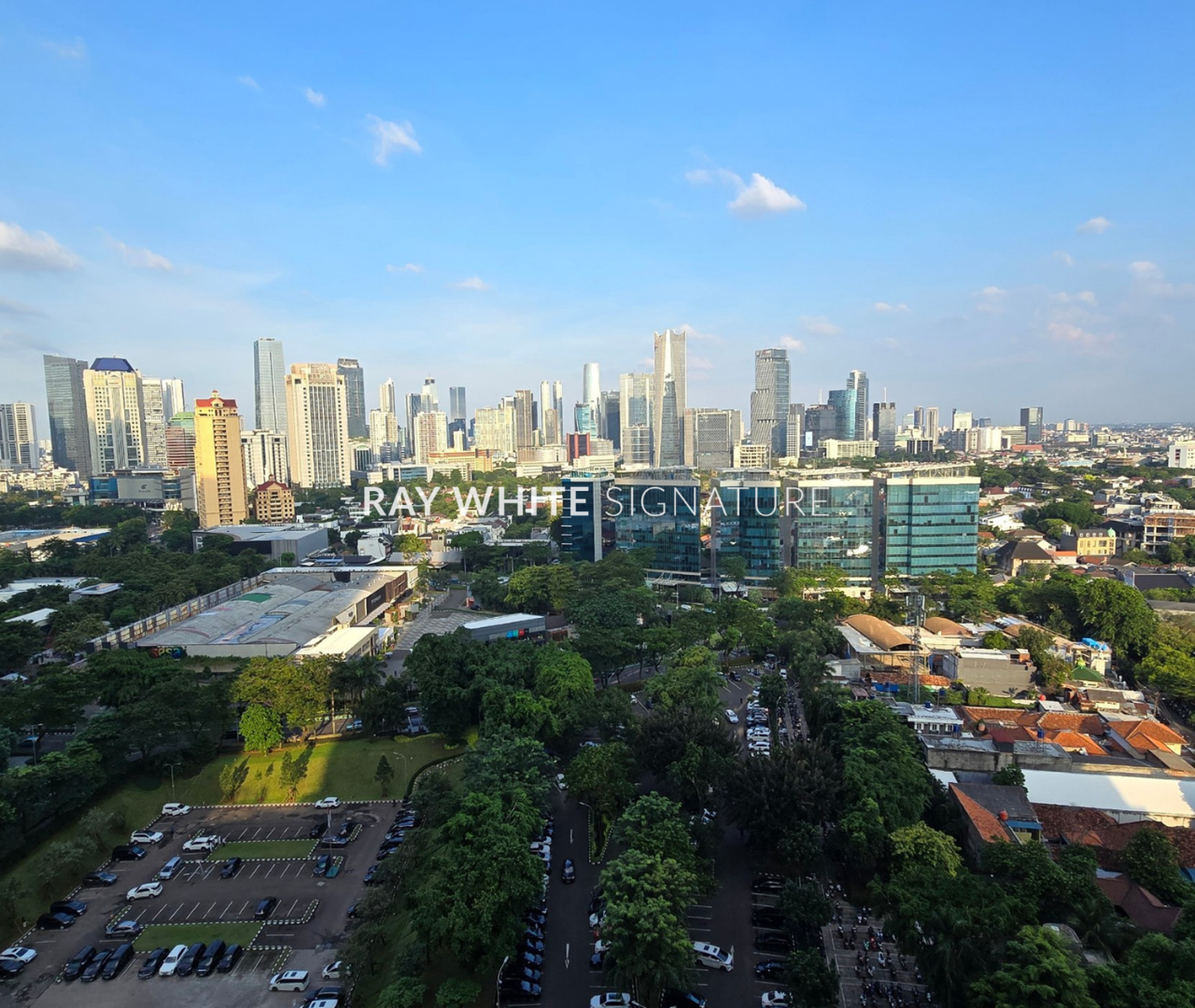 Dijual Apartement District 8 Infinity Tower Lantai Menengah View Bagus