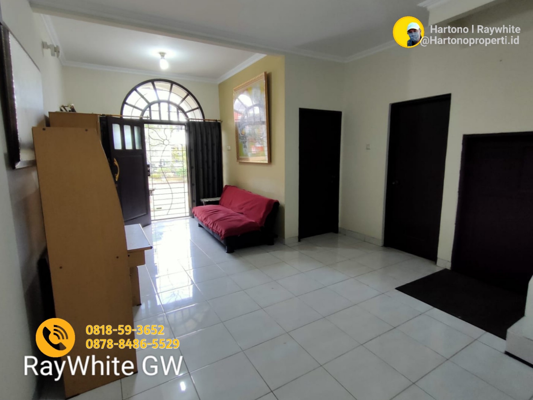 Sewa Rumah Bekasi Grand Wisata - Hadap Taman View Menawan | Full Furnished.