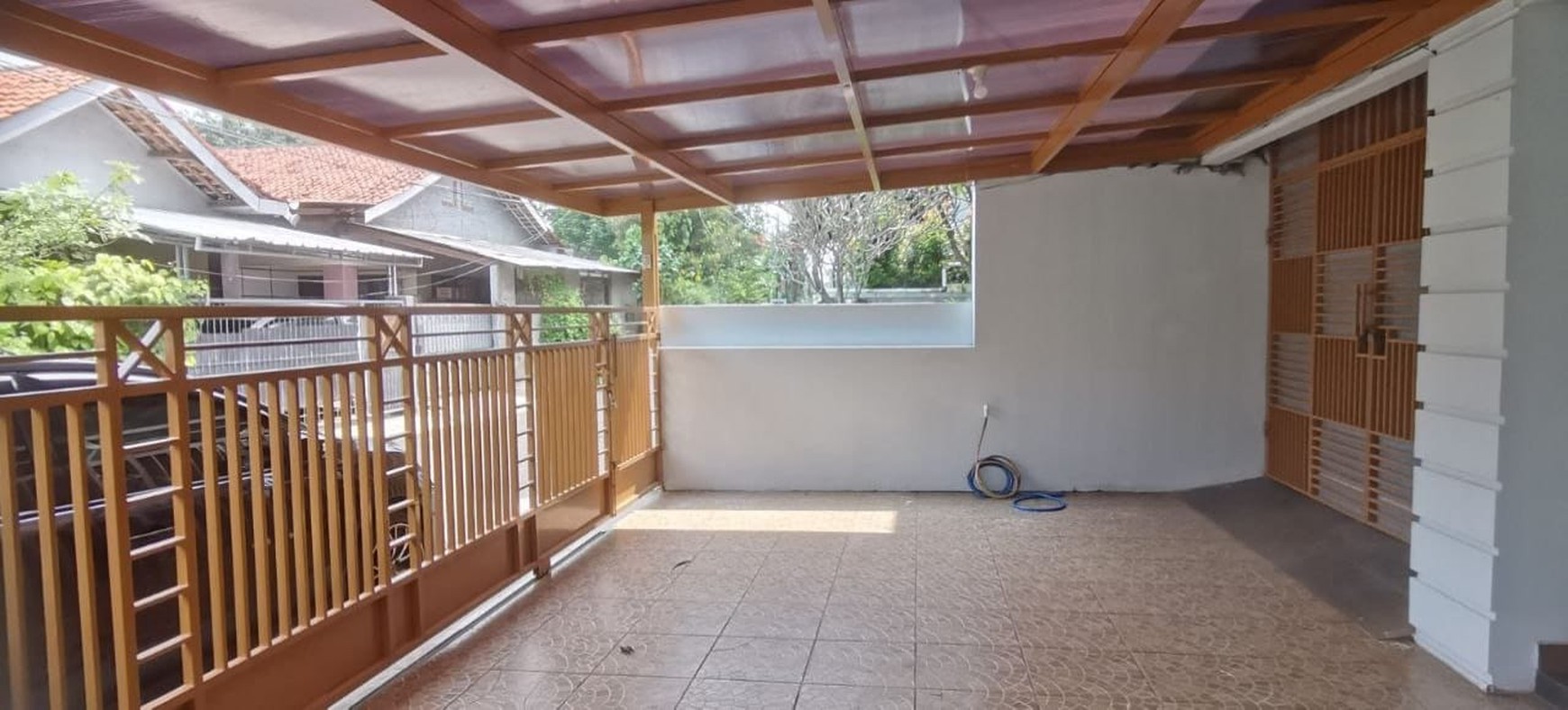 Rumah 2 Lantai di daerah Ekslusif Jagakarsa (EKSLUSIF).