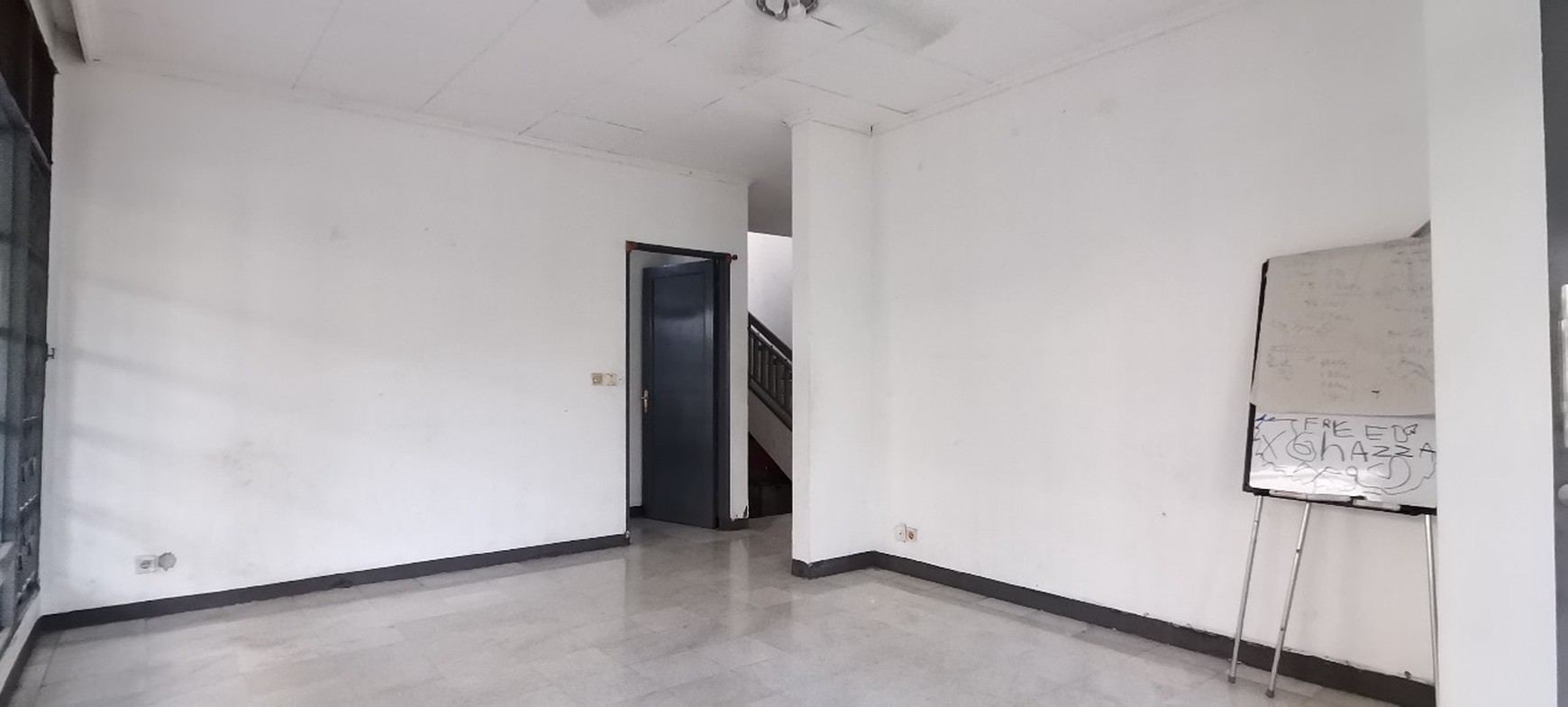 Rumah di lingkungan Ekslusif Ciganjur Jagakarsa Jakarta Selatan