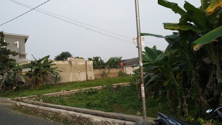 TANAH 1000 Meter, di Ciledug JL. Tanah Seratus, Harga 3,2Juta / Meter, NEGO.