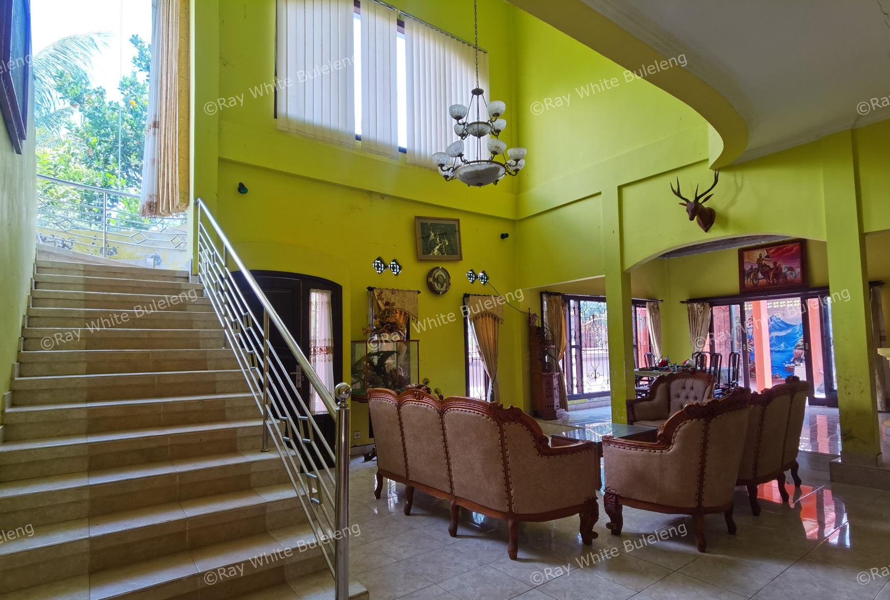 A Nice Spacious House Near Beach