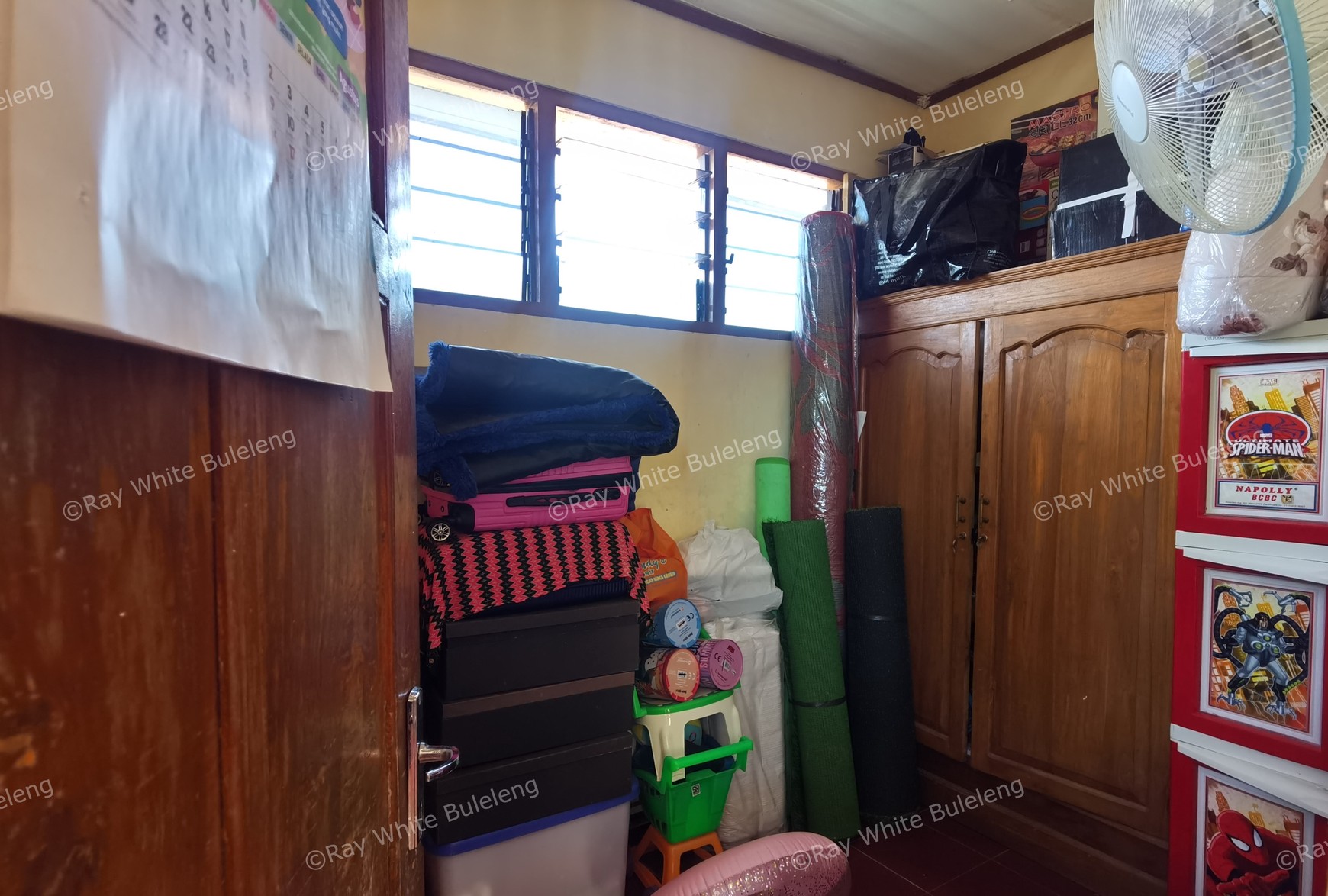 HOUSE, WAREHOUSE AND WORKSHOP FOR SALE
