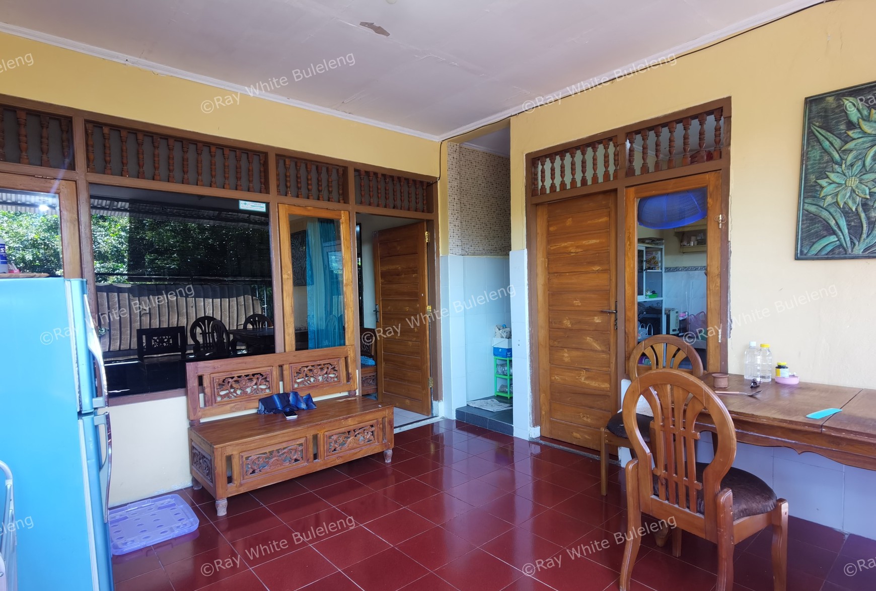 HOUSE, WAREHOUSE AND WORKSHOP FOR SALE