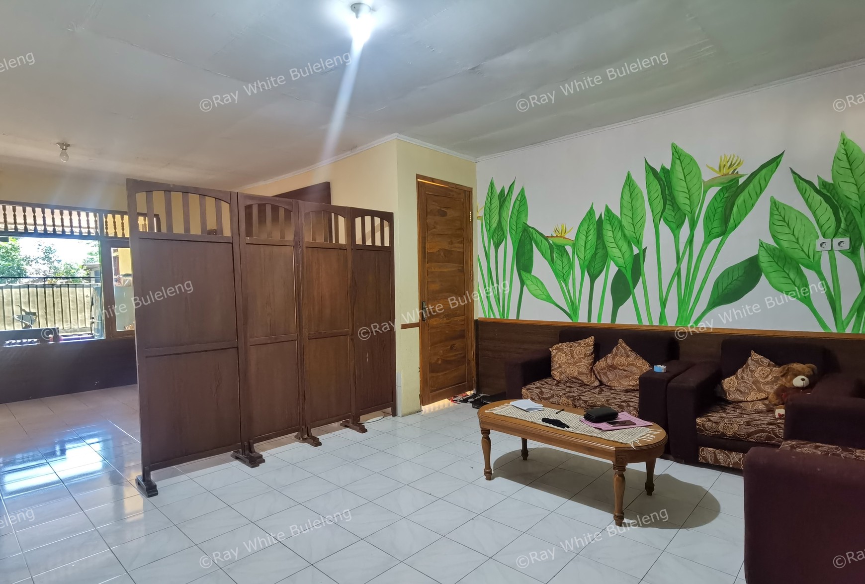 HOUSE, WAREHOUSE AND WORKSHOP FOR SALE