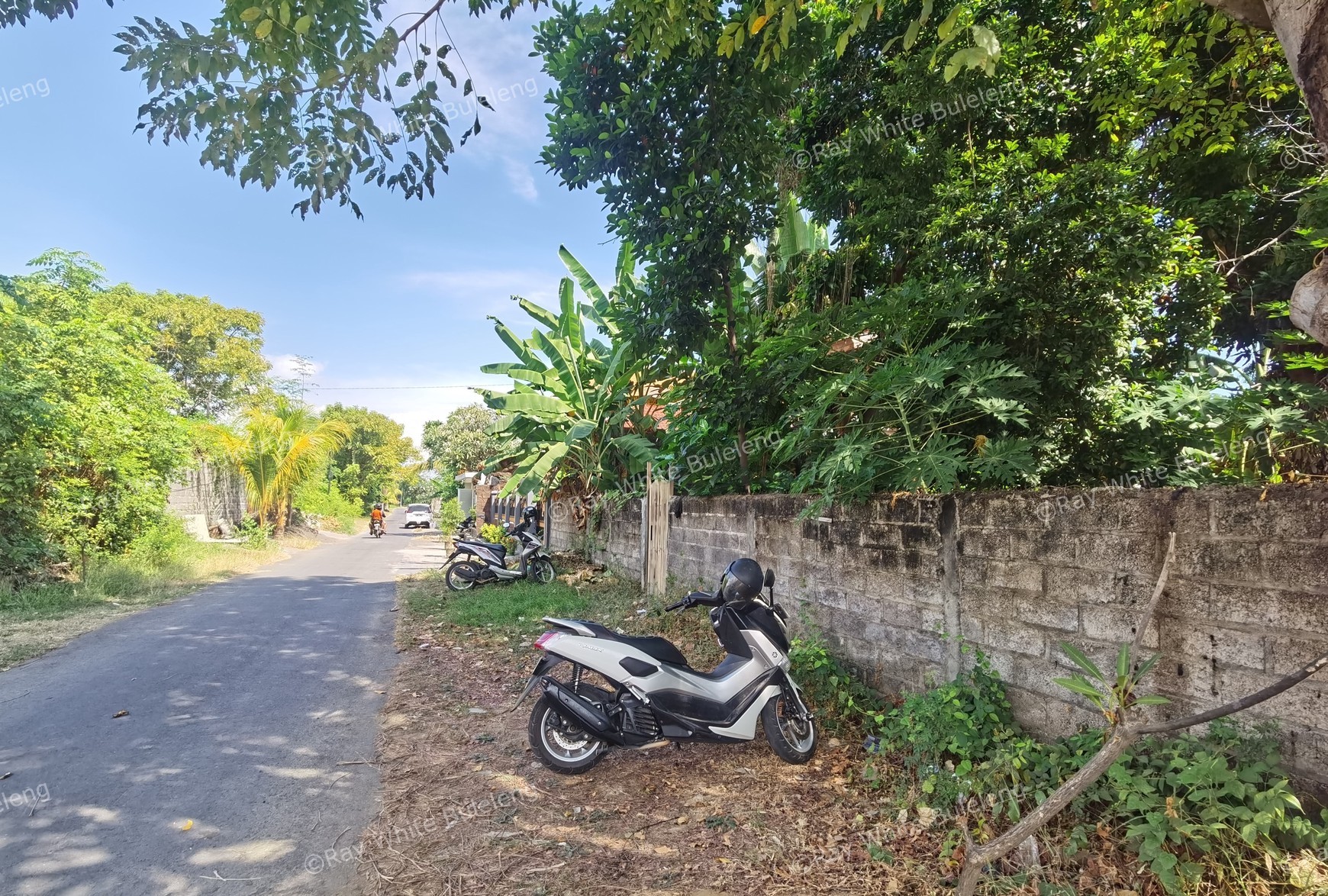 LAND AT STRATEGIC LOCATION FOR SALE