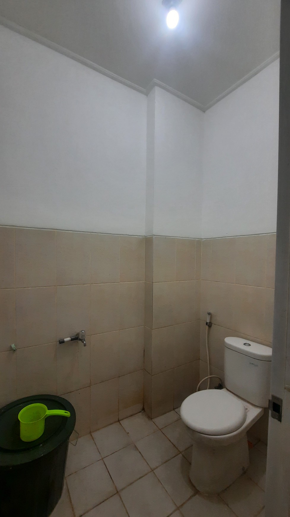RUKO TRACE, Cocok untuk Usaha dan Kantor di Lokasi yang strategis dekat dengan Sekolah Al Azhar dan Sekolah Santo Leo Jababeka