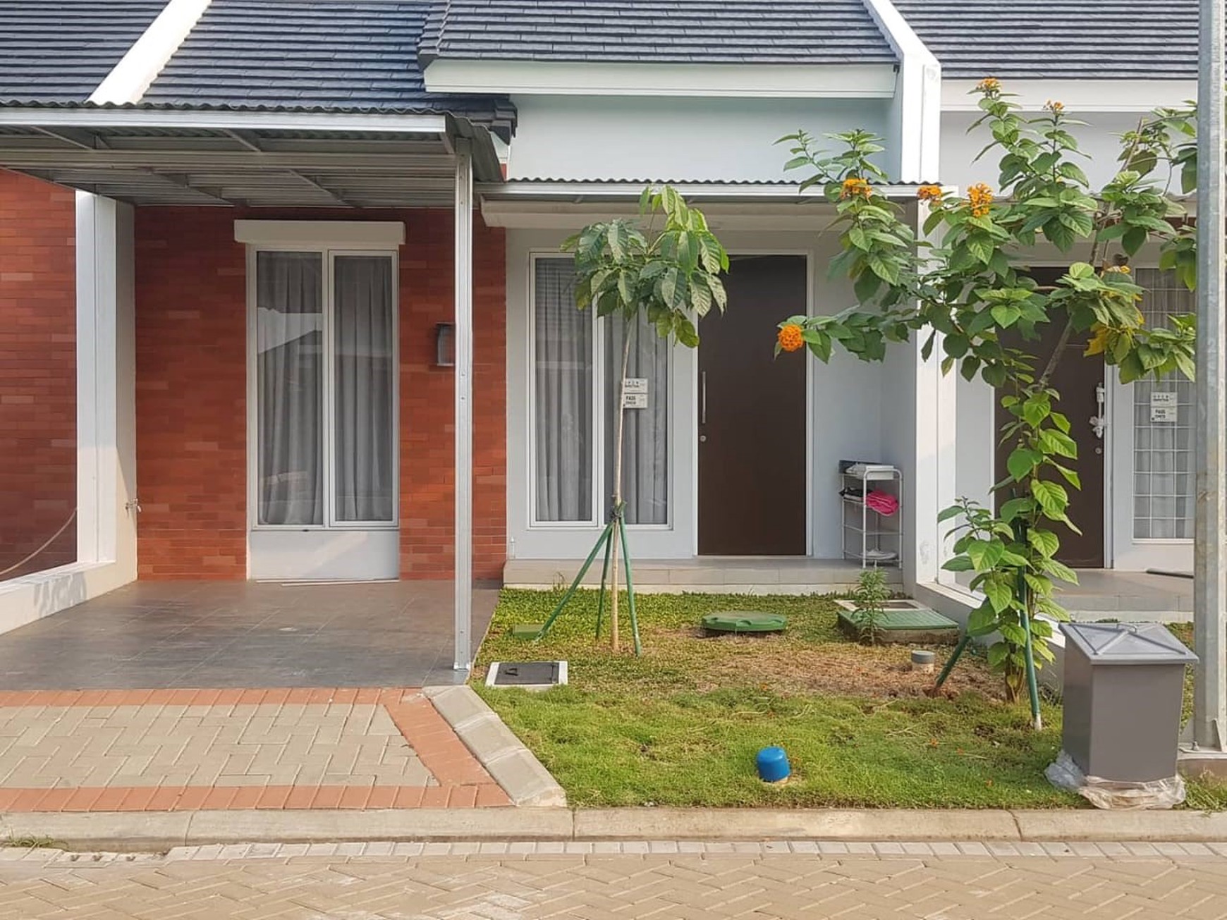 Rumah Bagus Minimalis Siap Huni U House Jalan Boulevard Bintaro Jaya
