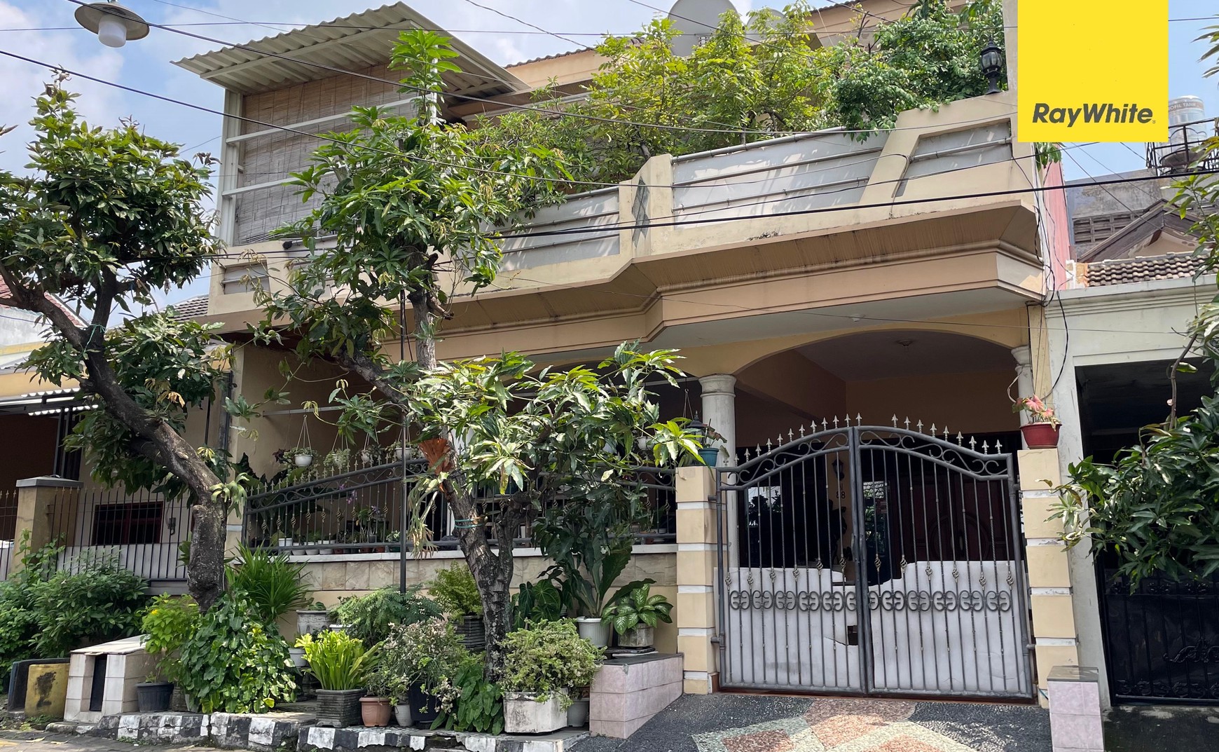Lelang Rumah Di Griya Babatan Mukti Surabaya