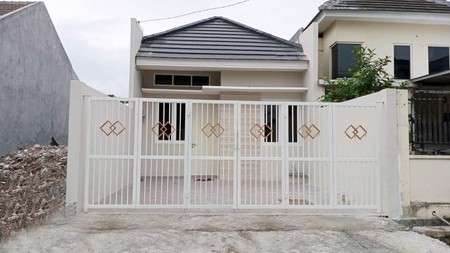 Rumah Baru Gress di Modern Tengah Gunung Anyar Surabaya Timur, Minimalis, Siap Huni - LT -