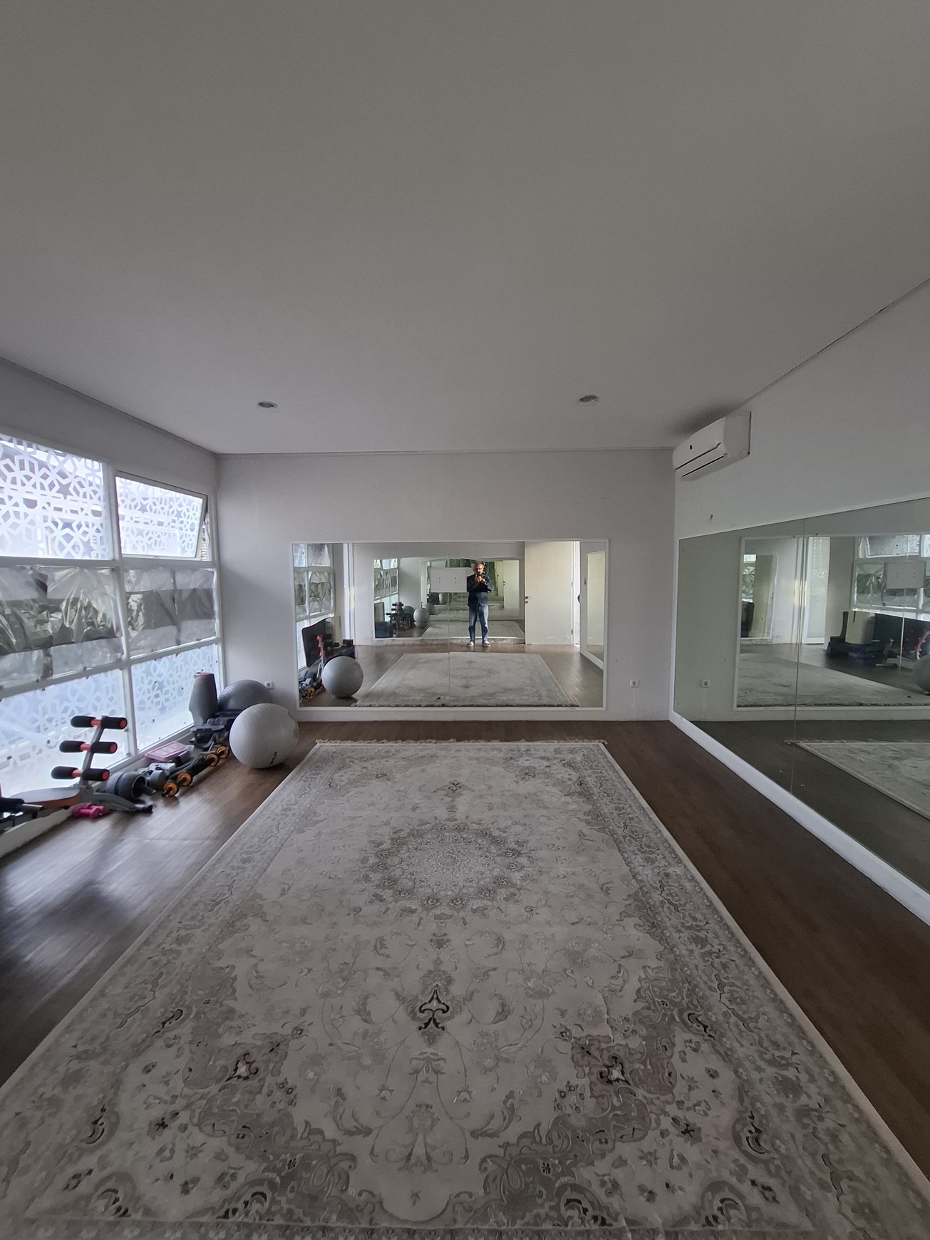 Rumah Mewah Dengan Kolam Renang Di Perumahan Premium Green Hills Residence Ngaglik Sleman
