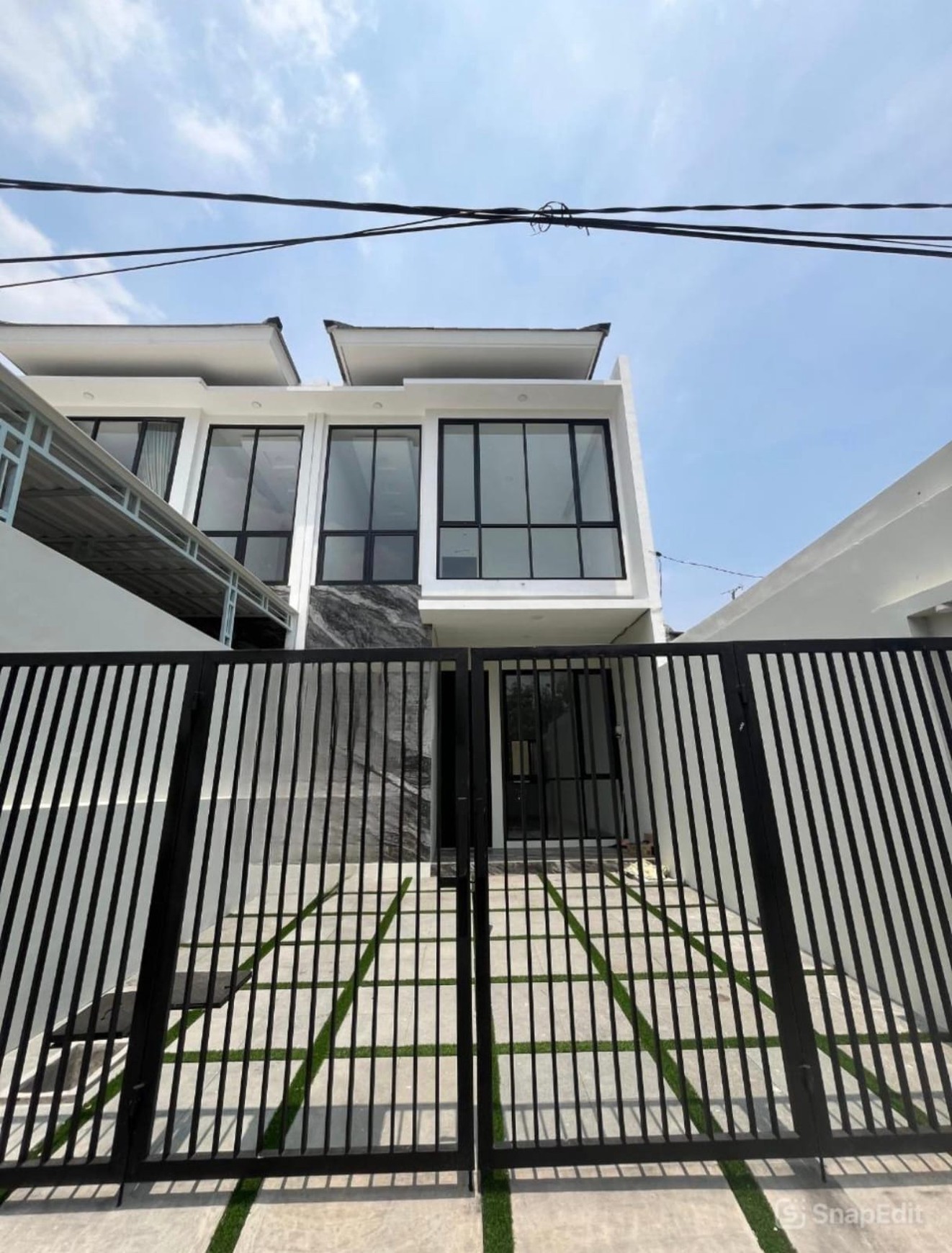 1342. Dijual Rumah New Rungkut  Menanggal Harapan