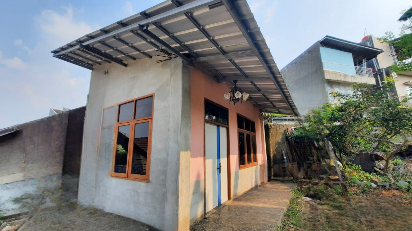 Hunian Cozy di Cirendeu Permai