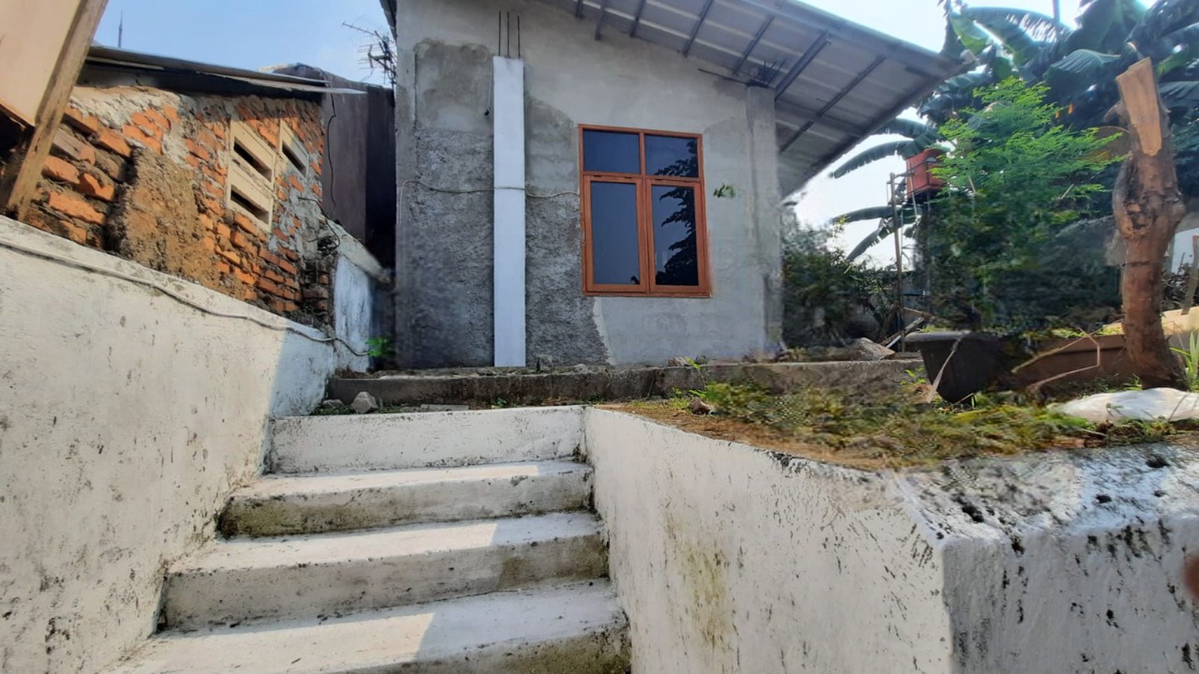 Hunian Cozy di Cirendeu Permai
