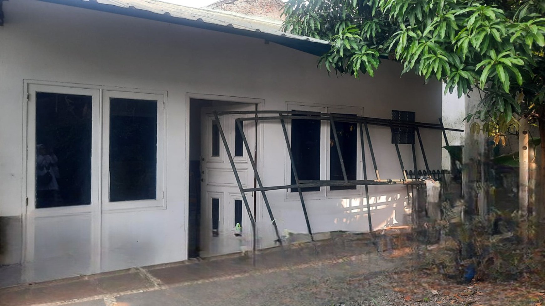 Hunian Cozy di Cirendeu Permai