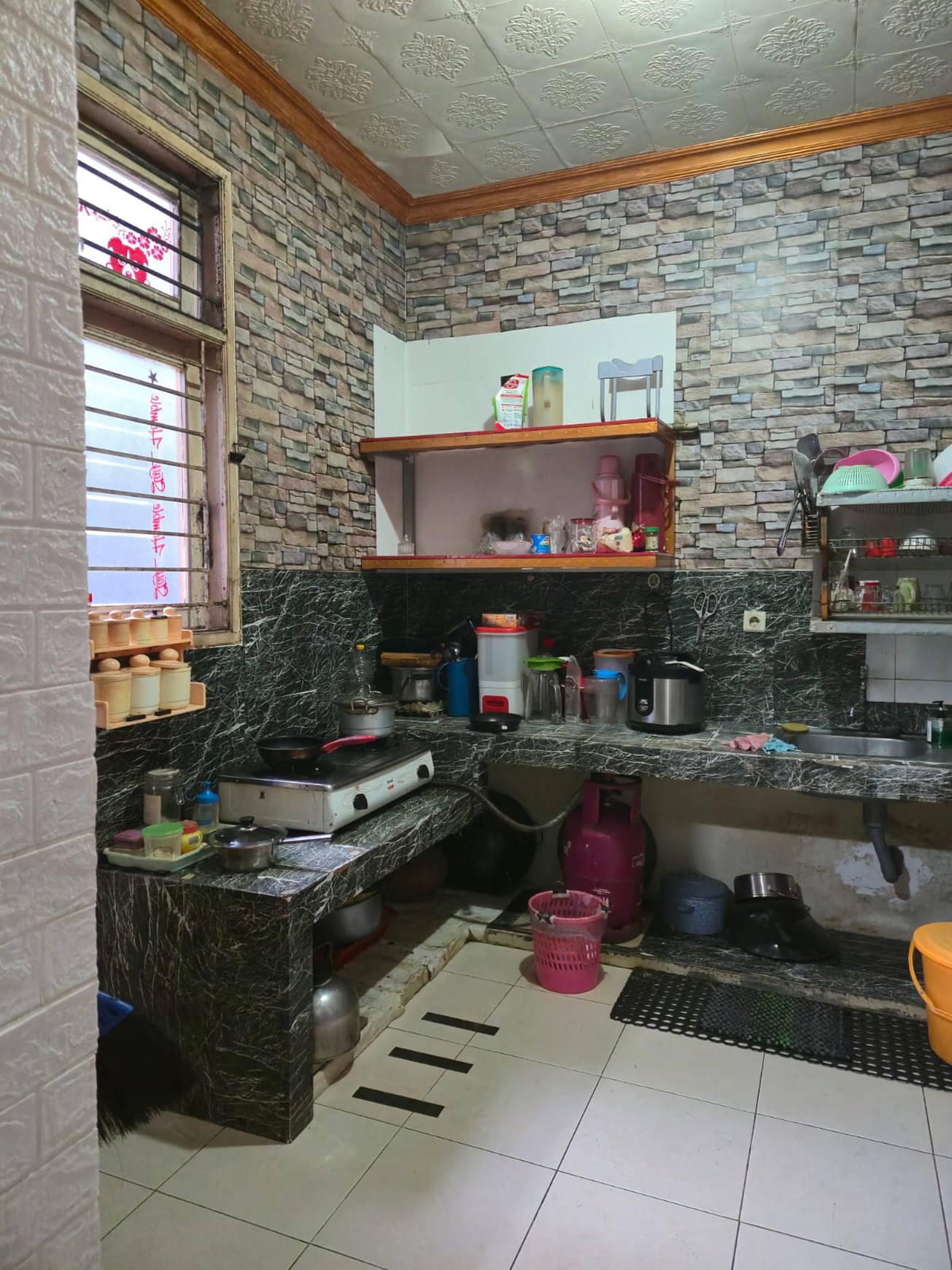 Murah. Rumah mewah Harga Menarik cluster Beryl, Gading Serpong