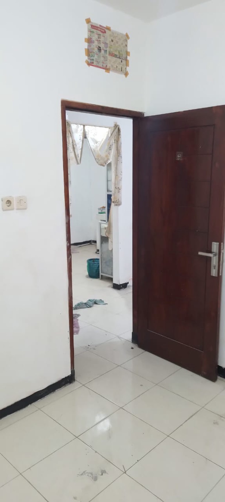 Rumah Siap Huni dengan Hunian Nyaman dan Asri di @Graha Raya