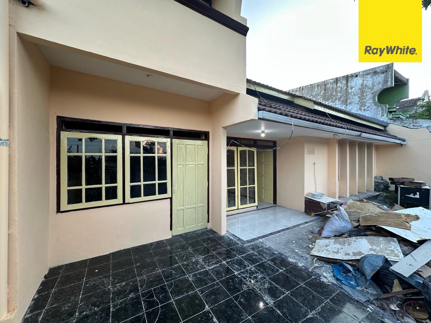 Dijual Rumah SHM di Rambutan Pondok Chandra Sidoarjo