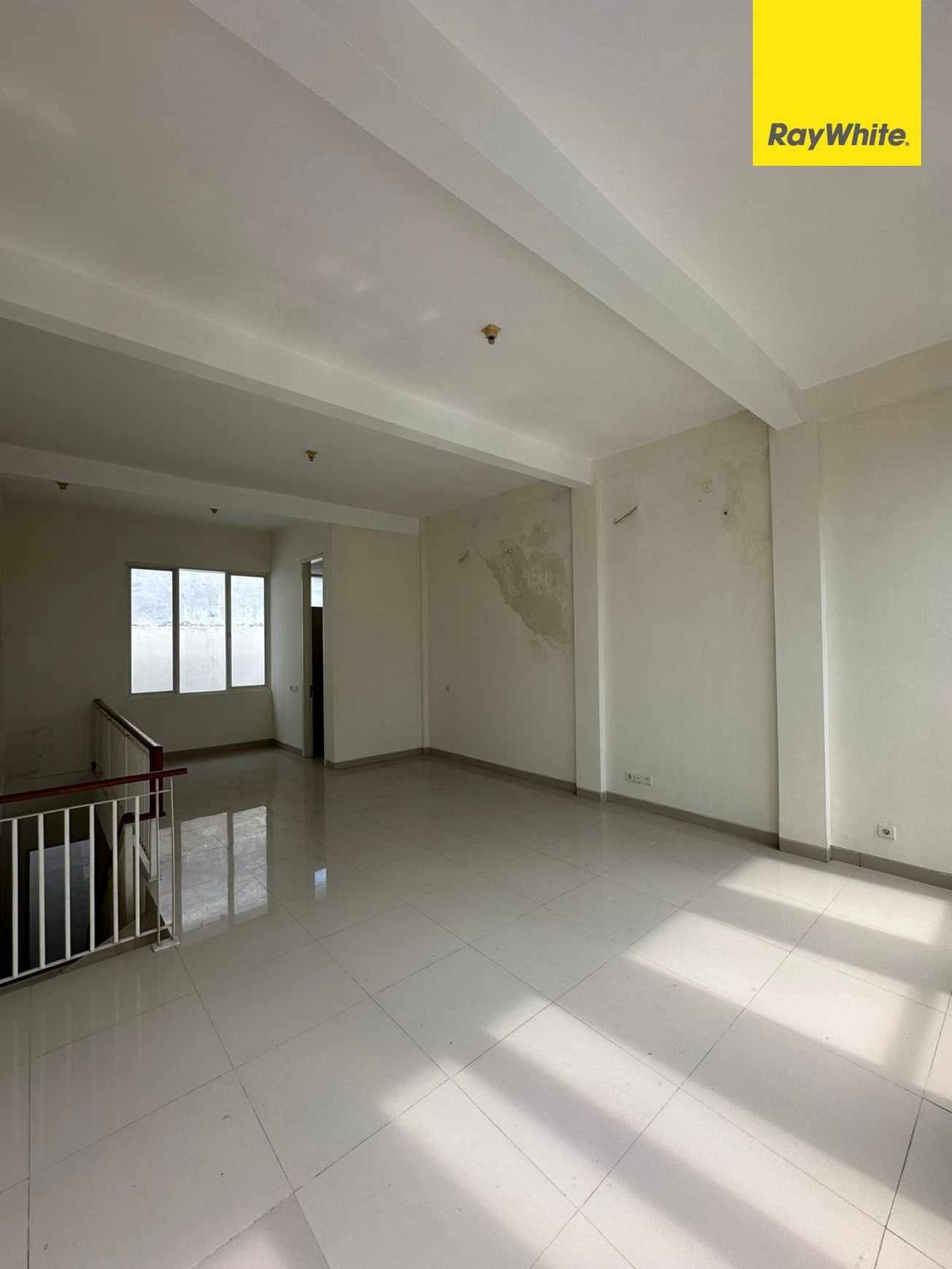 Disewakan Ruko 2 lantai di Kalisari Timur Surabaya
