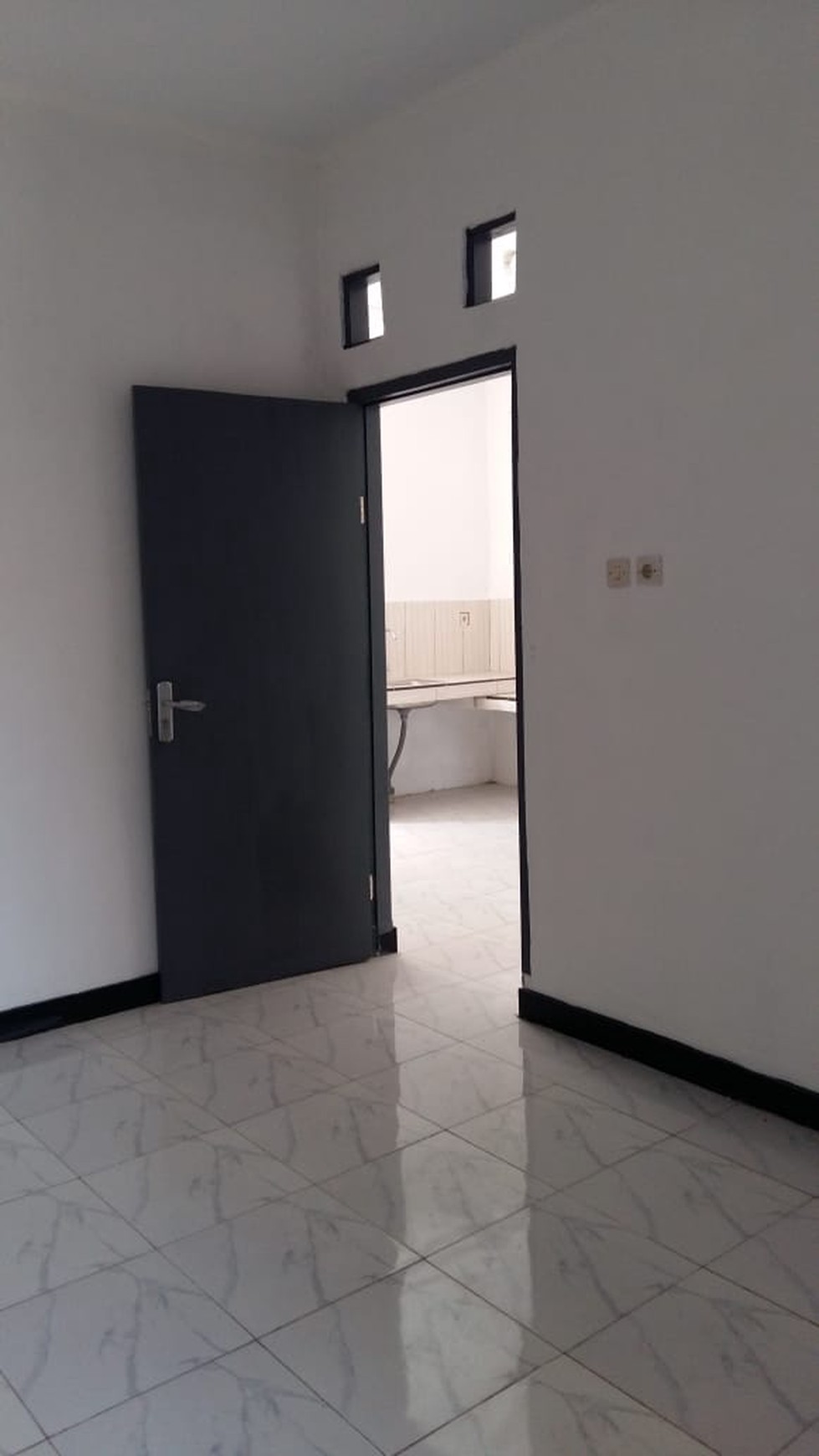 Dijual Rumah Baru dikawasan Pasar Kemis Tangerang dijual dengan Harga Menarik