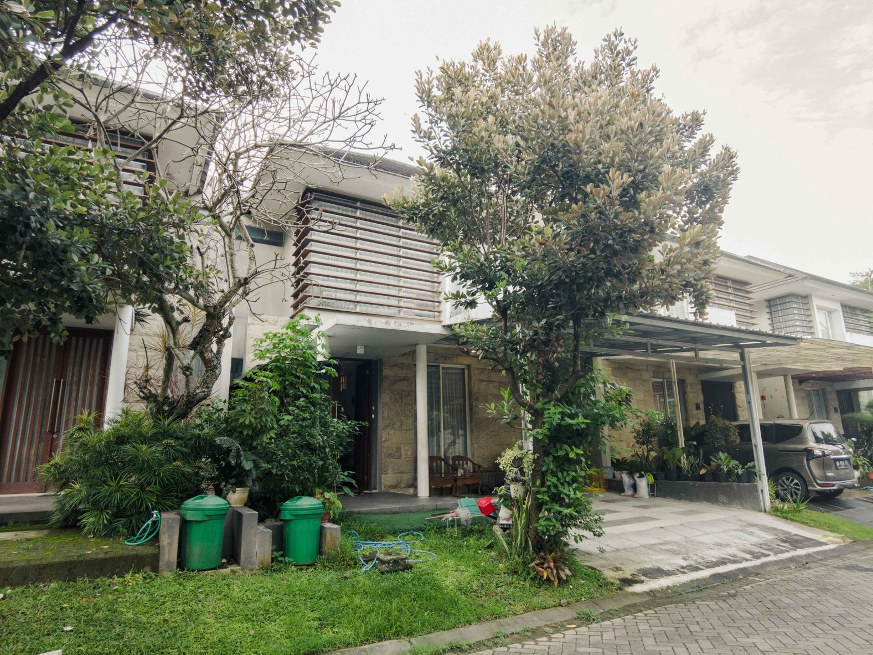 Rumah Mewah Furnish 2 Lantai di Perumahan Elite Citra Sun Garden