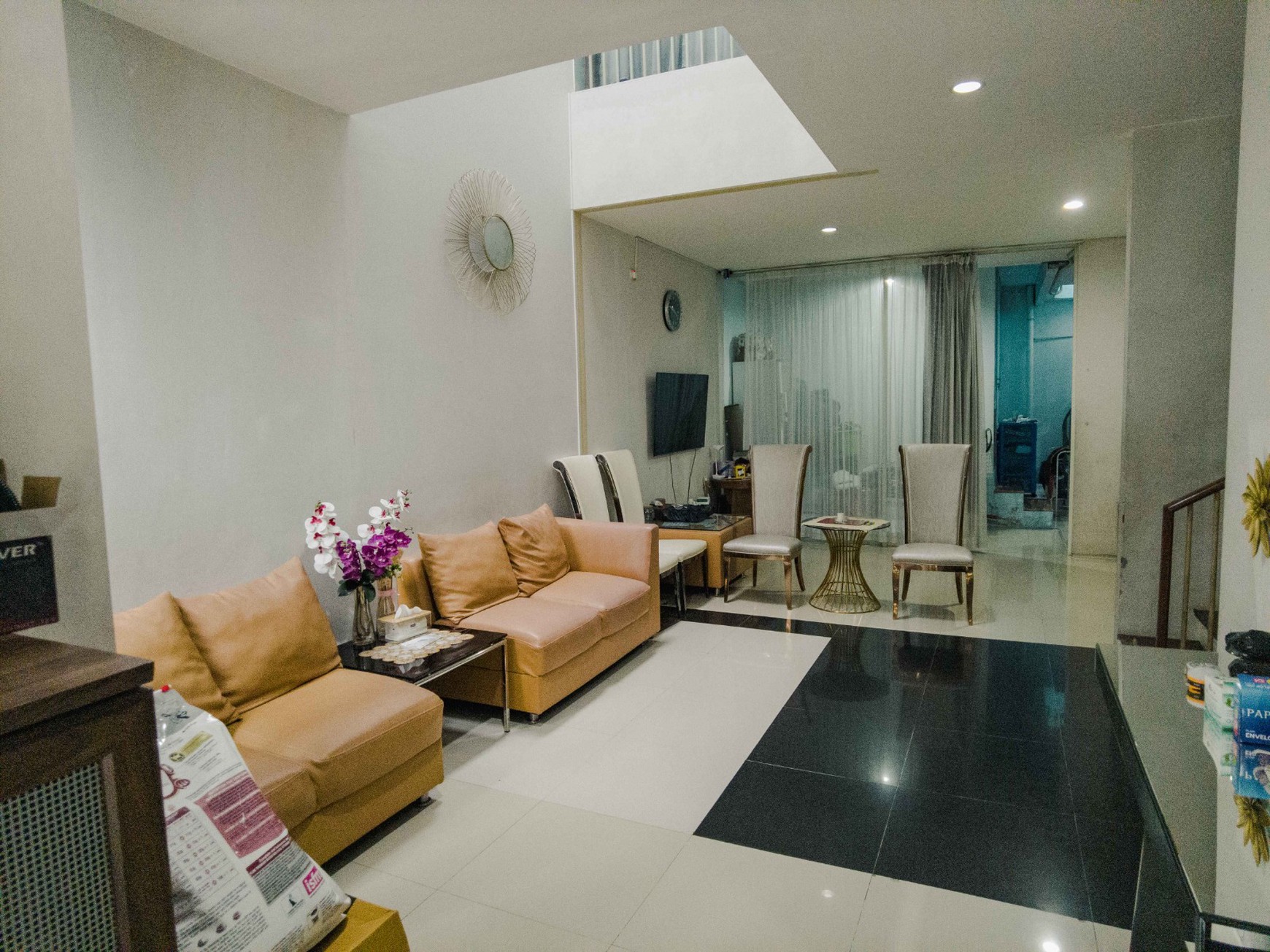 Rumah Mewah Furnish 2 Lantai di Perumahan Elite Citra Sun Garden