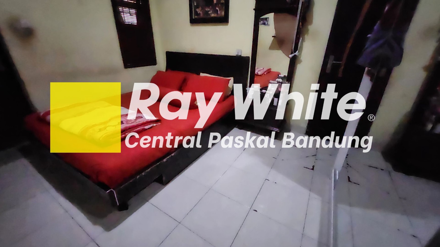 Rumah di Komplek Arcamanik Bandung