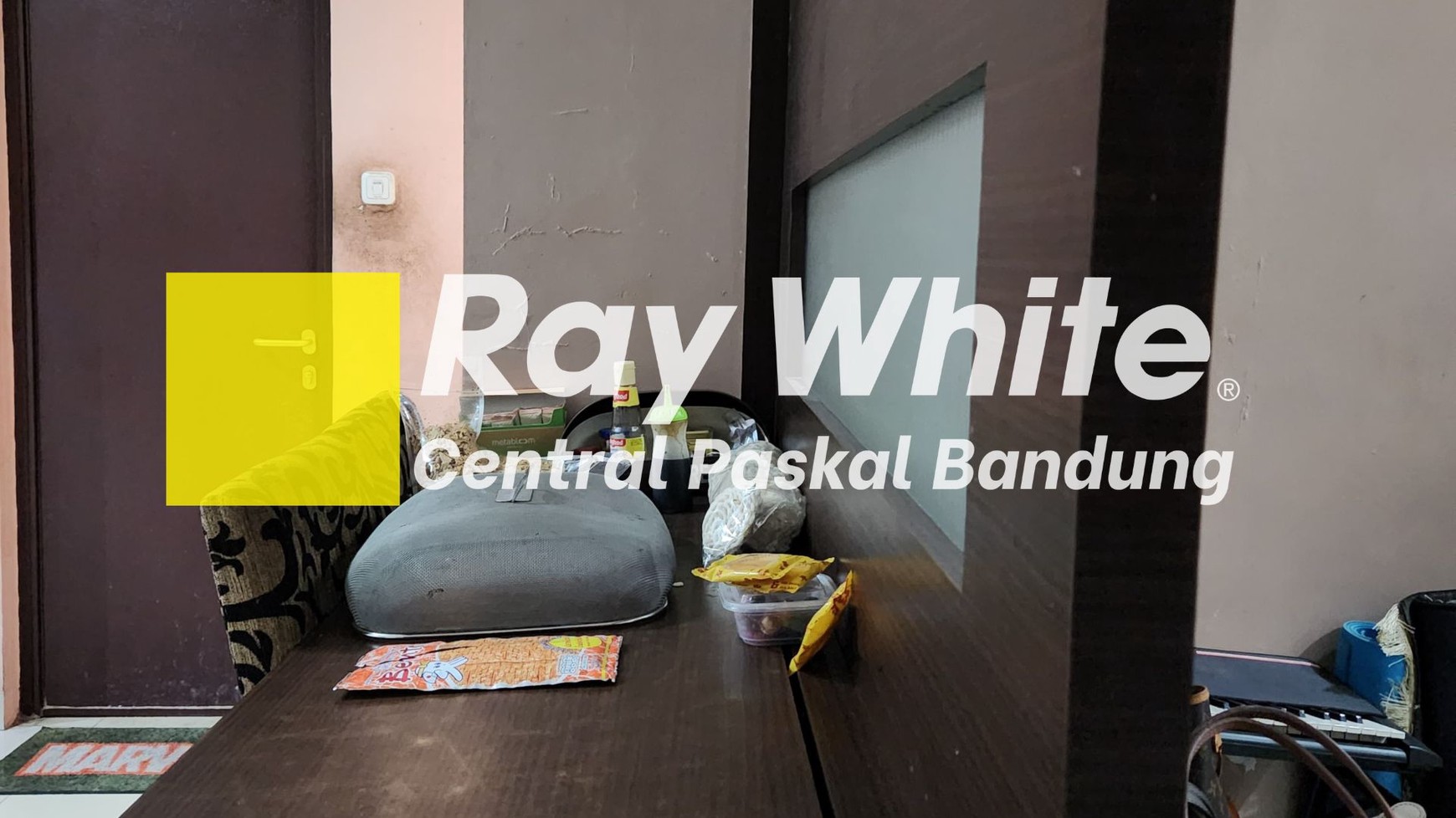 Rumah di Komplek Arcamanik Bandung