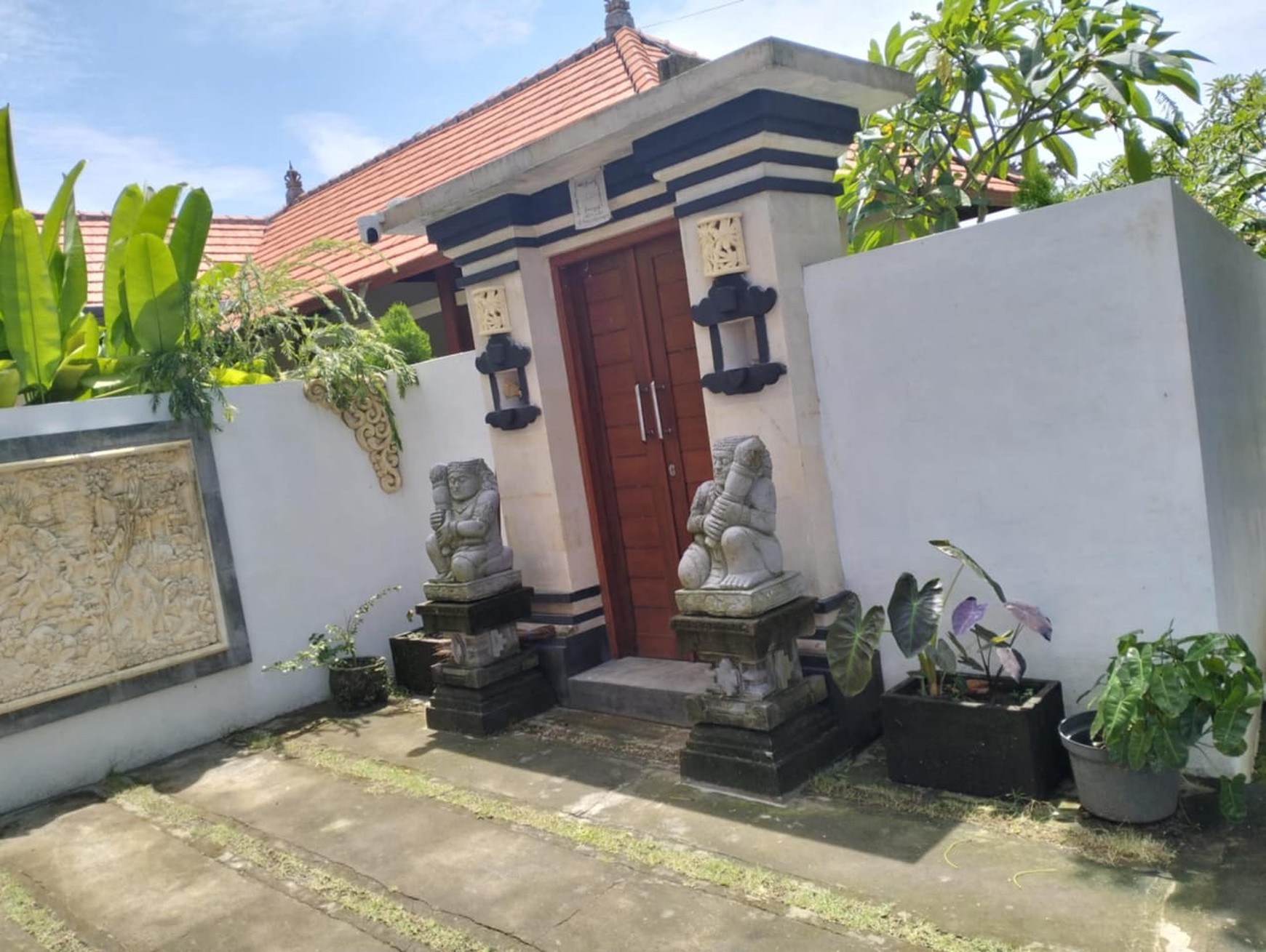 Freehold - Charming 2-Bedroom Villa for Sale in South Ubud - Prime Location in Lodtunduh Area!