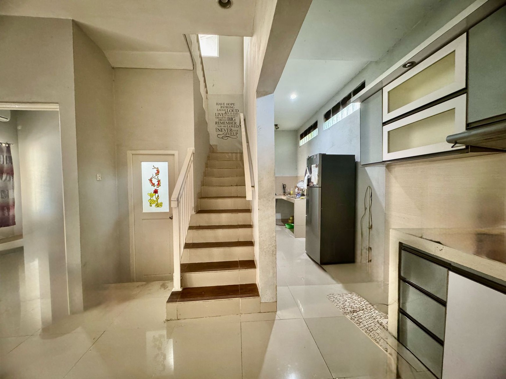 Rumah Modern Minimalis 2 Lantai Full Furnish, Posisi Hook Dalam Cluster Di Poris, Tangerang