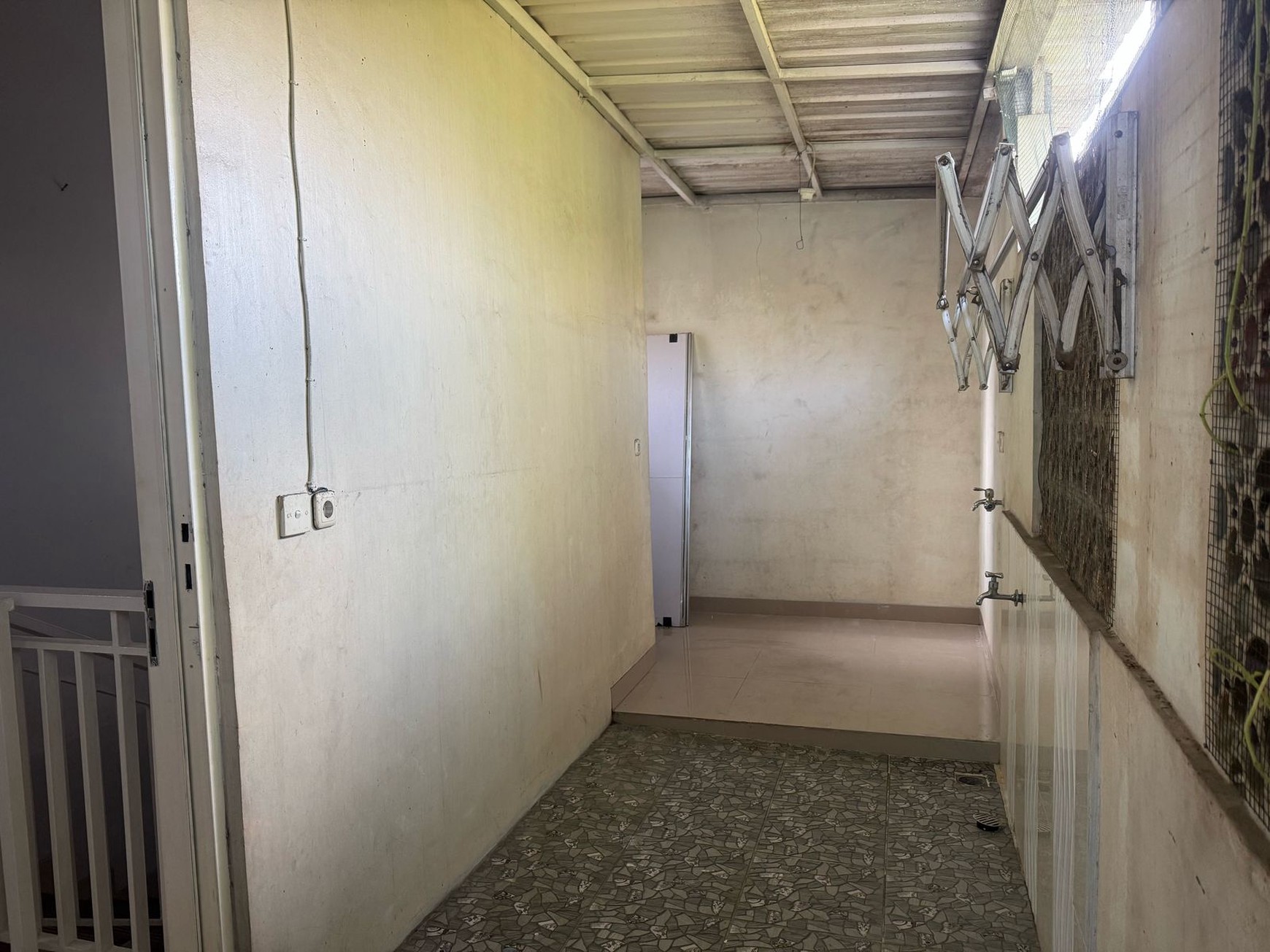 Rumah Modern Minimalis 2 Lantai Full Furnish, Posisi Hook Dalam Cluster Di Poris, Tangerang