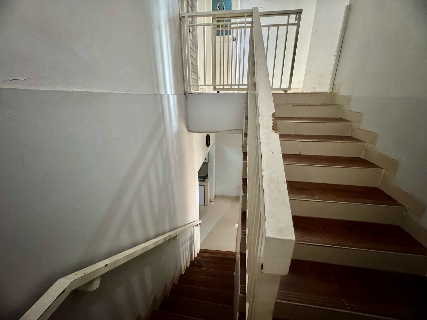 Rumah Modern Minimalis 2 Lantai Full Furnish, Posisi Hook Dalam Cluster Di Poris, Tangerang