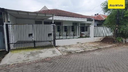 Dijual Rumah SHM di Darmo Indah Selatan Surabaya