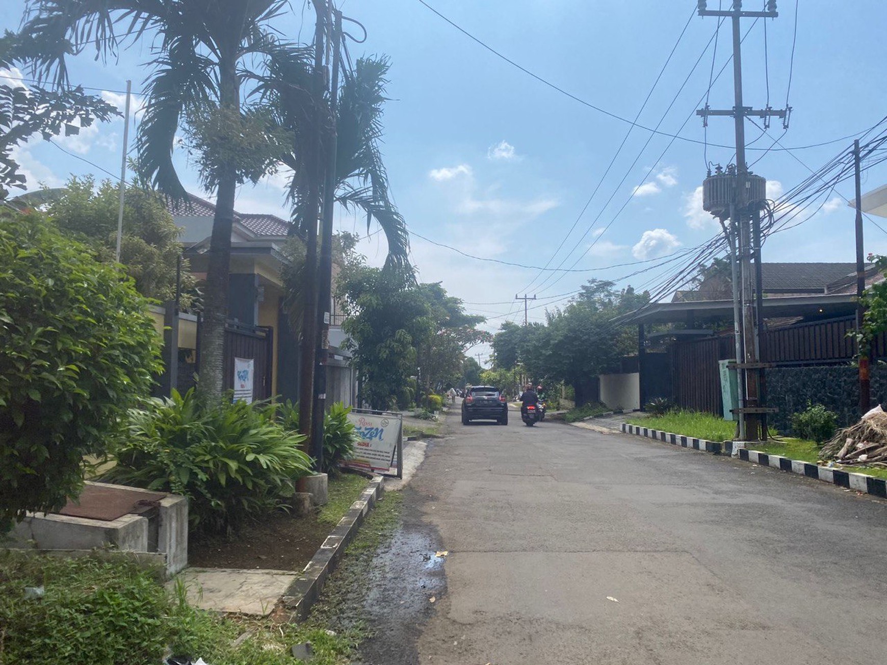 Rumah 2 Lantai Siap Huni dengan Hunian Nyaman dan Asri @Bogor.