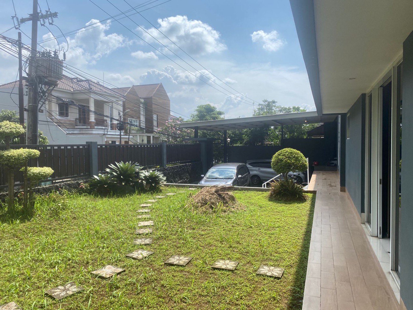 Rumah 2 Lantai Siap Huni dengan Hunian Nyaman dan Asri @Bogor.
