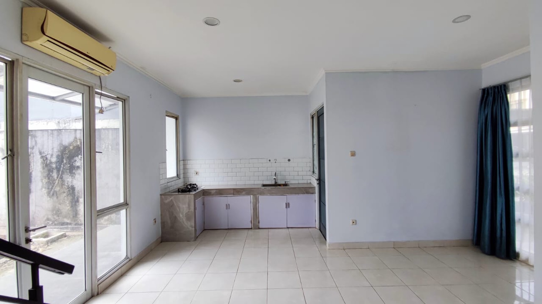 Hot Rent. Rumah mewah cluster Castilla, BSD